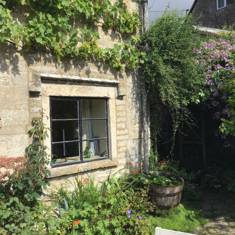 Dove Cottage Bisley  Exterior foto